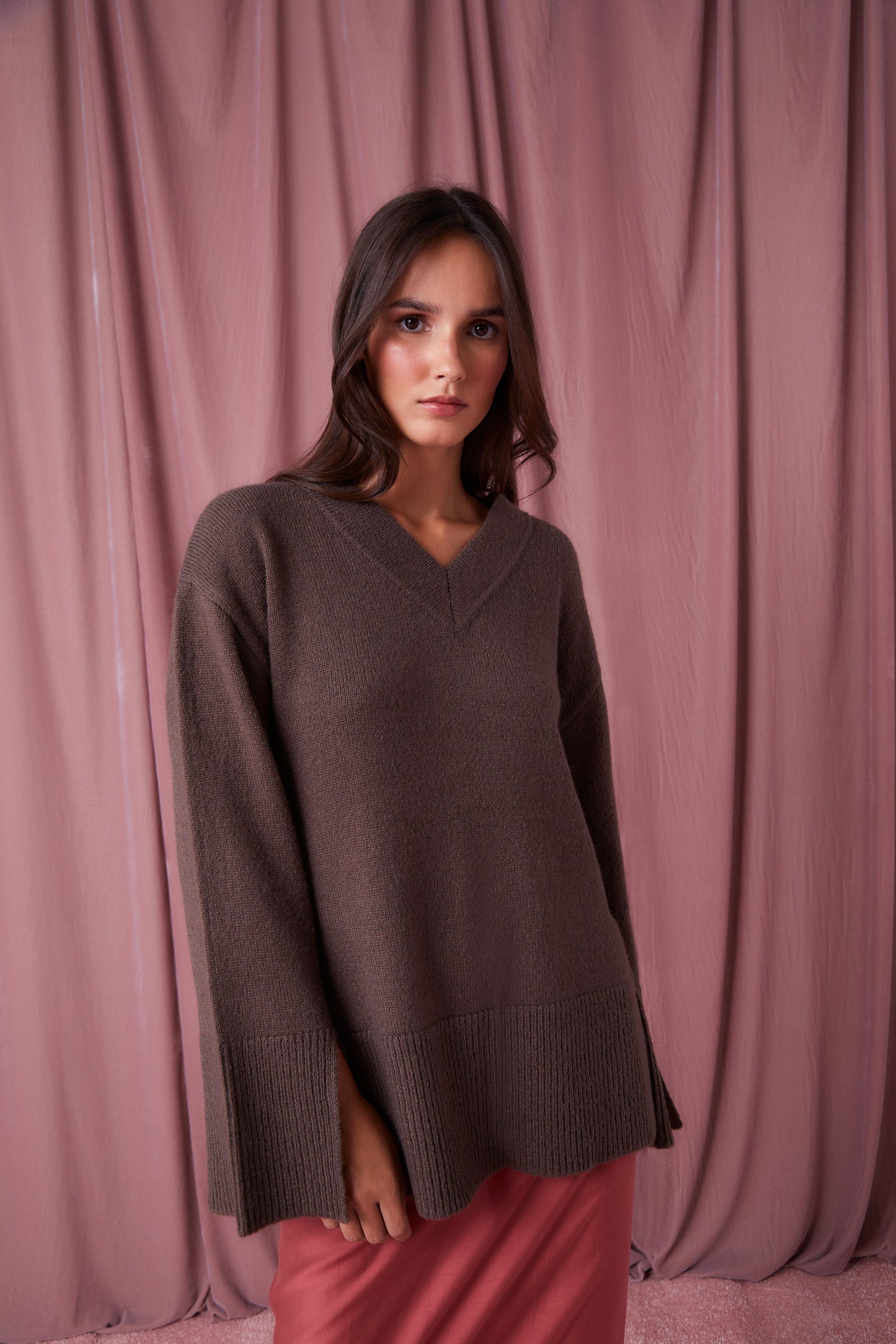 ARIANA SWEATER