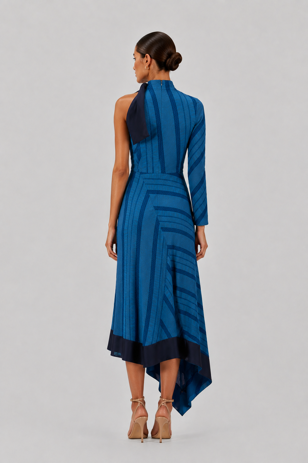 VESTIDO PIEDAD