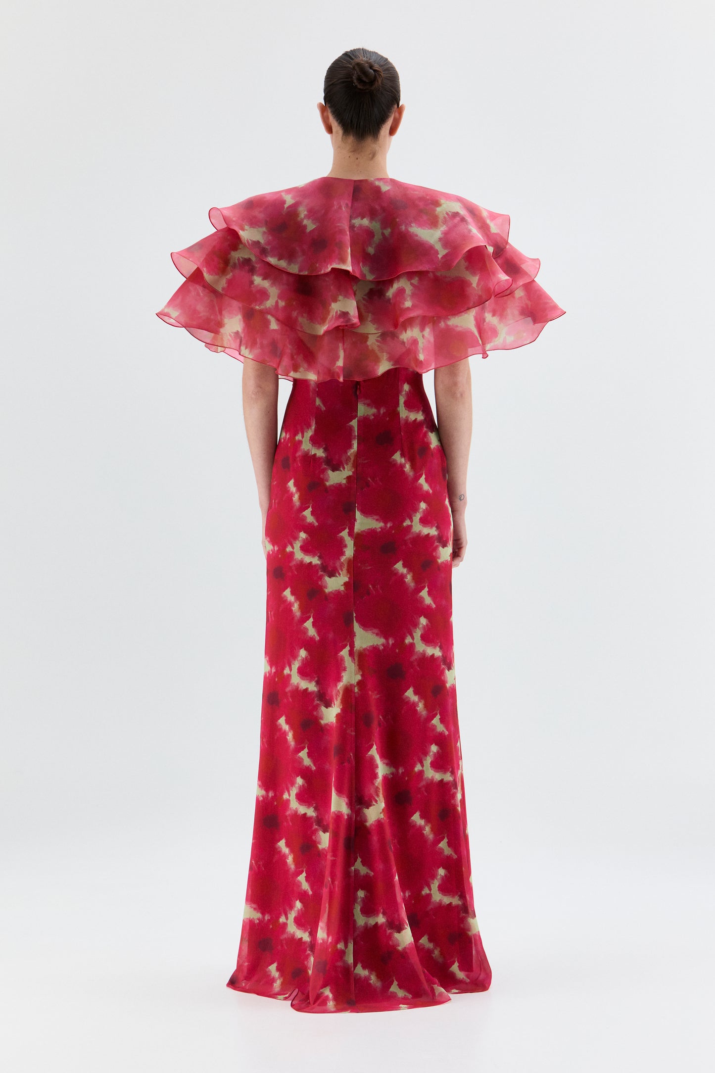 AVEDON CAPE
