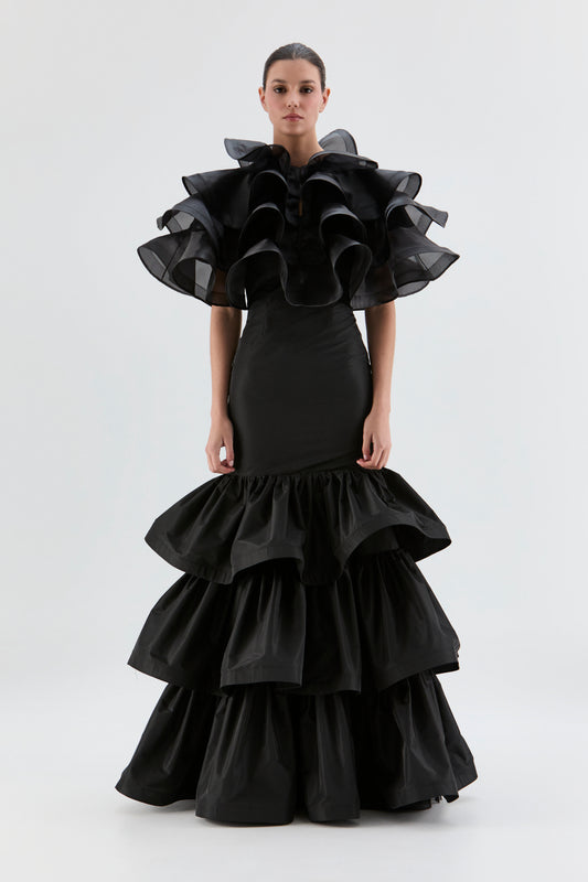 BLACK MAXIAVEDON CAPE